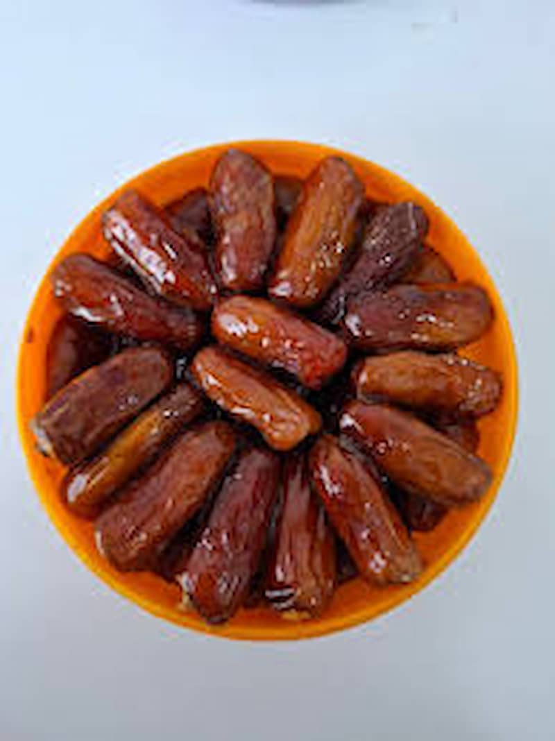 خرما پیارم شیره‌دار مناسب مصرف خانگی و فروش عمده